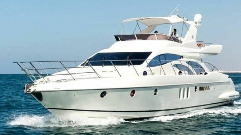 AZIMUT 62